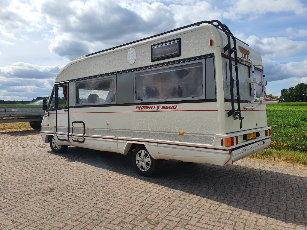 LMC Liberty 6500 Fiat 290 2.5 Turbo Diesel | Fixer-upper photo: 22