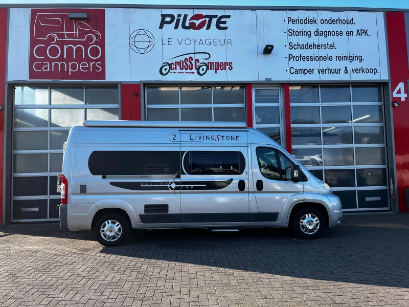 Roller Team Livingstone 2 600 Dwarsbed, Buscamper  foto: 3