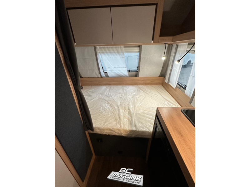 Knaus Sport 420 QD Querbetten 210 CM LANG! Foto: 6