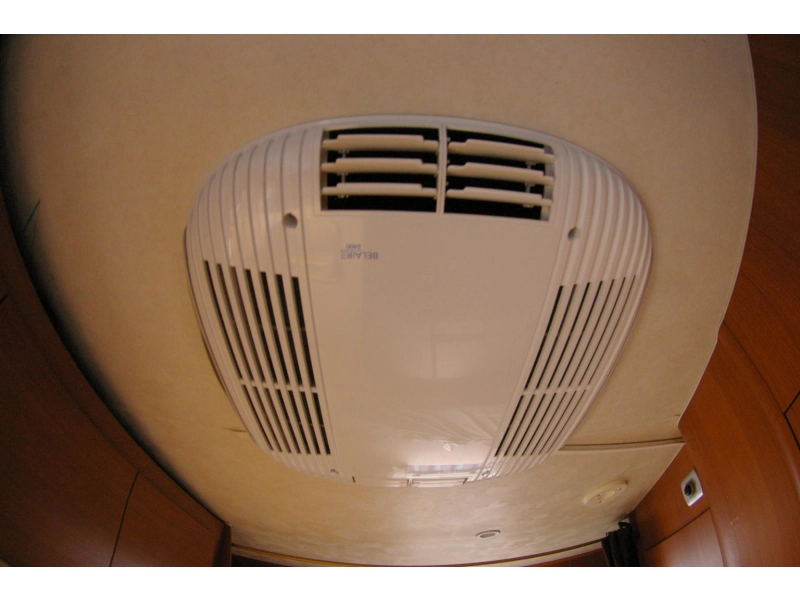 Elnagh Baron 47 D Dwars stapelbed, 2x airco  foto: 10
