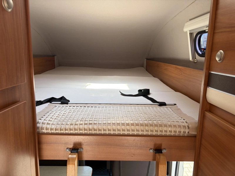 Weinsberg CaraBus 600 MQH 4 Personen Foto: 11