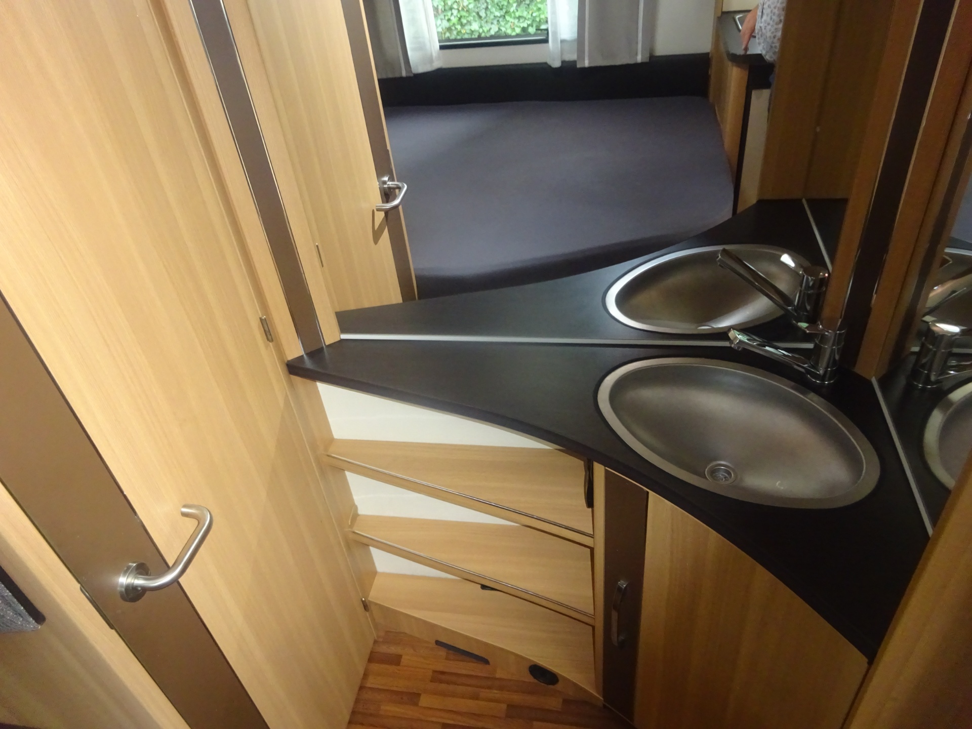 Lmc Passion 470D Met Frans Bed en Rondzit+Mover+Luifel foto: 19