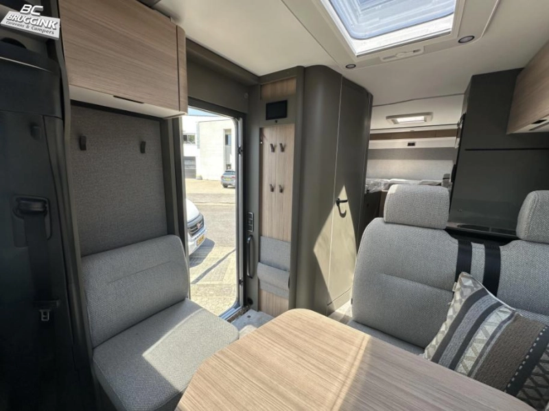 Hymer GT-S 600 XL Bed  foto: 6