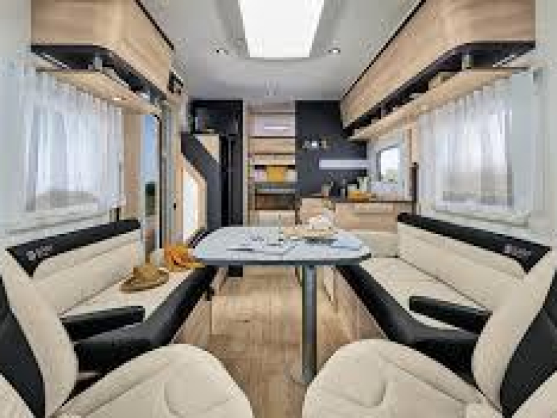 Itineo MC 740 compleet ruim queensbed  foto: 2