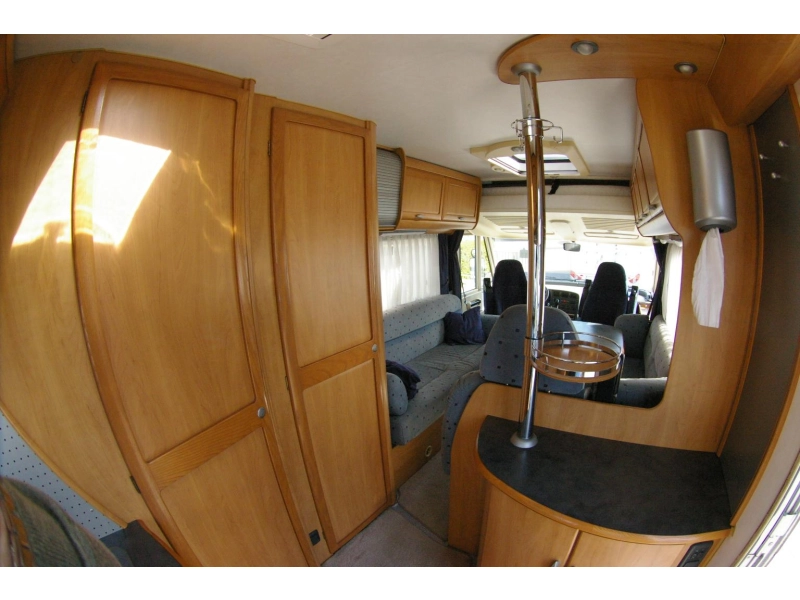 Hymer B klasse 544 L Asiento, Banco largo, 90600km foto: 7