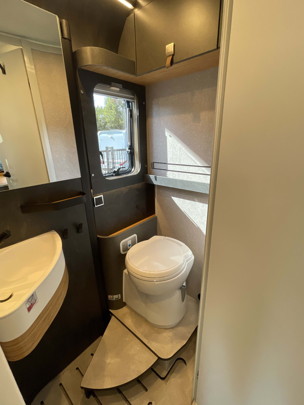 Hymer Venture S foto: 37