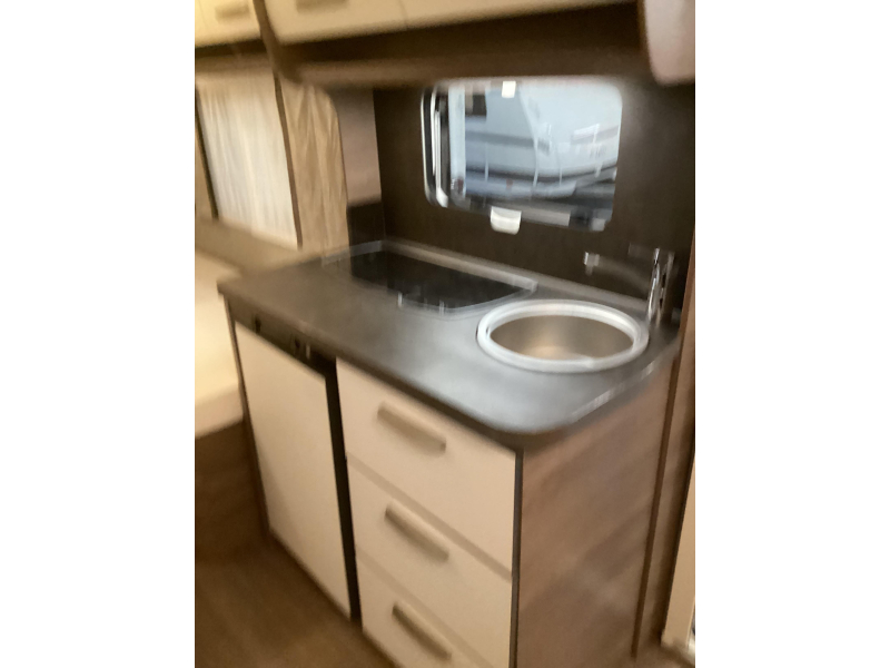 Knaus Sport 460 EU mover/omnistor foto: 3