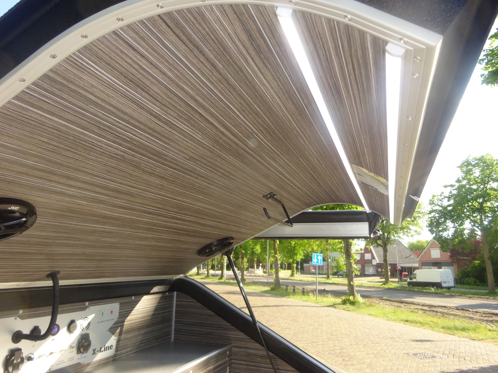 X-Line LifeStyle-Camper GERESERVEERD foto: 12