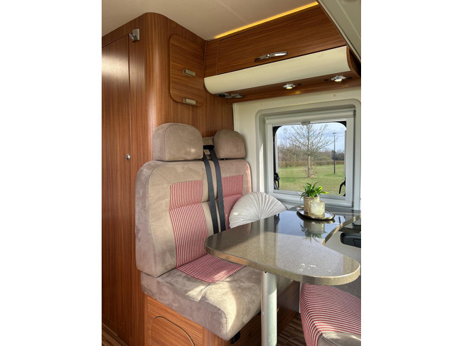 Adria TWIN ACTIVE 540 2.3 131 PK Fiat Ducato Buscamper Origineel Nederlandse Camper! foto: 12