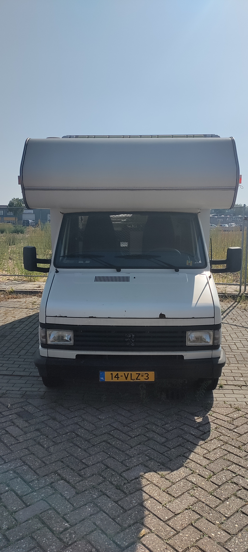 Peugeot J5 2,5 turbo Deichgraf foto: 4