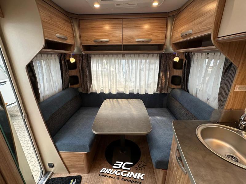 Eriba Nova Light 470 - HERFSTAANBIEDING!  foto: 4