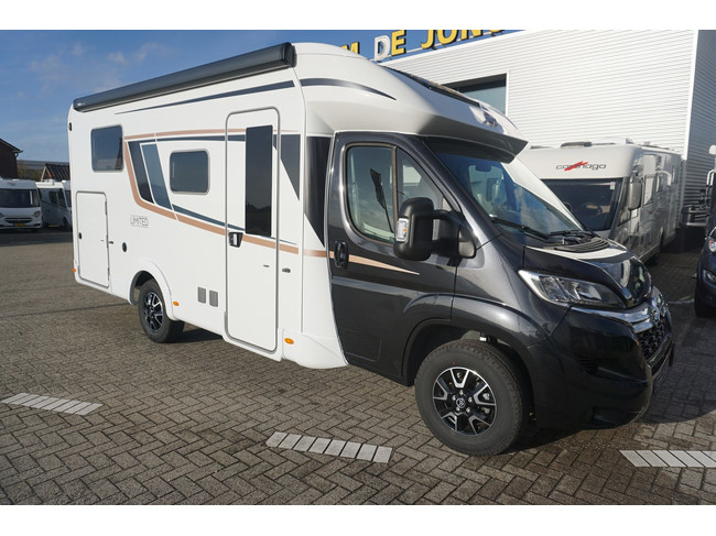 B&uuml;rstner Limited T 690 Citroen Foto: 2