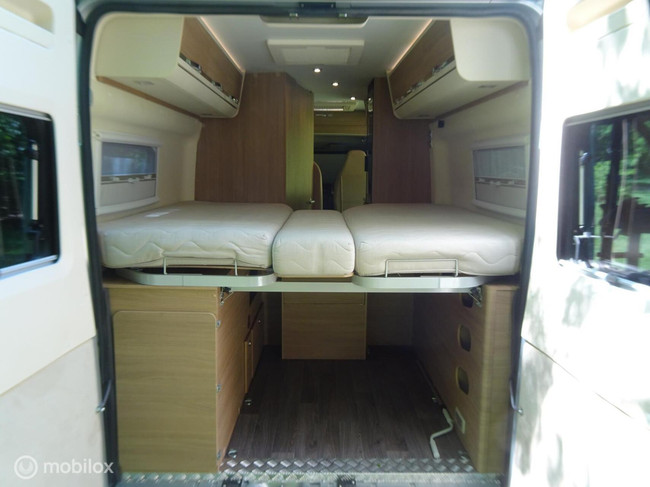Adria Twin Axess 640 SL 130 HP Euro 6 | Single beds | Full options | Original NL | 39dkm | DEALER-STATE photo: 10
