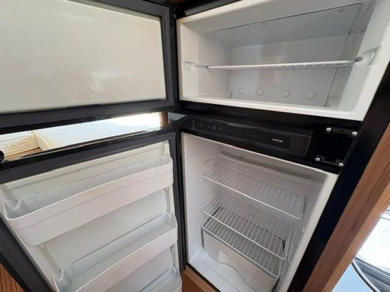 LMC Breezer 714 Alkoof/2013/Enkele-bedden  foto: 19