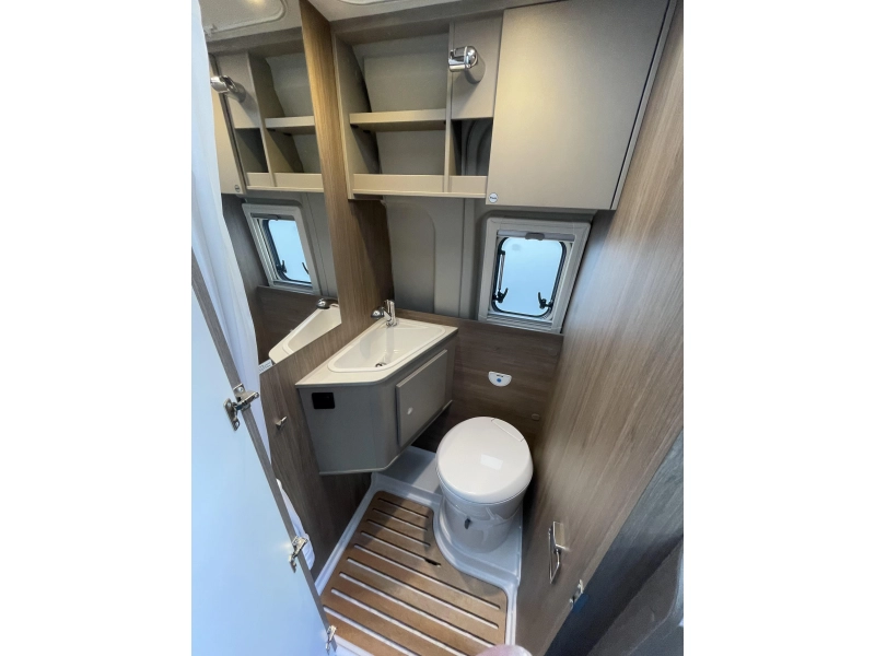 Carado CVE 540 AUTOMAAT 5.40 Mtr  foto: 12