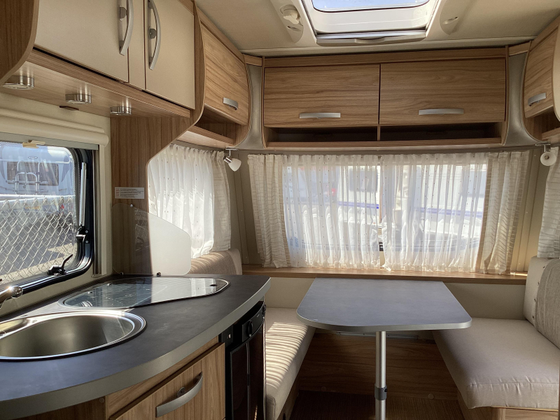 Eriba Nova Light Delight 465 Mover/ omnistor  foto: 14