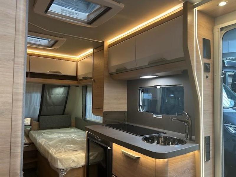 Knaus Sudwind Black Selection 460 EU Foto: 6
