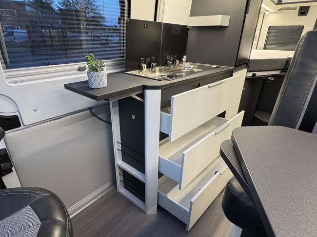 Adria Twin Supreme 640 SLB 140 pk AUTOMAAT 9-Traps Euro6 Fiat Ducato 8 **Enkele lengtebedden/4 zitplaatsen/Luifel/Trekhaak/Enduro Fiet foto: 11