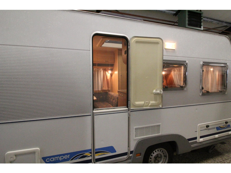 Dethleffs Camper 420 T Mover, Panoramaluifel,  foto: 16
