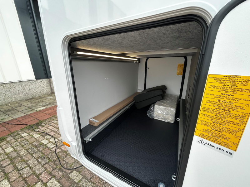 Adria Compact Select DL Grote koelkast, Luifel  foto: 4