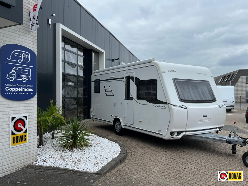Eriba Nova Winner Edition 465 GL mover, toldo, aire acondicionado foto: 0