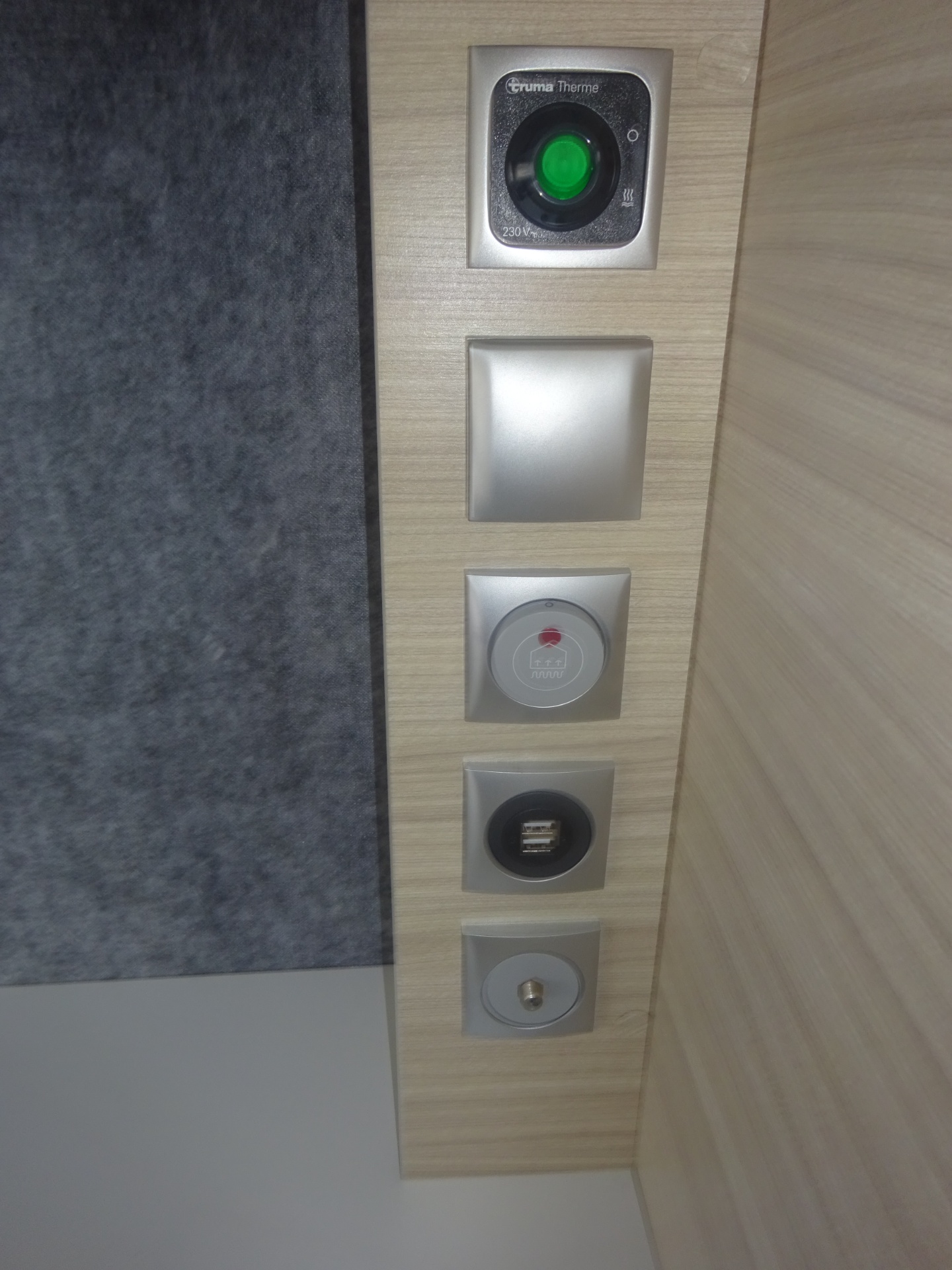 Adria Altea 492 LU Enkele Bedden+Luifel+Mover+Vloerverwarming foto: 21