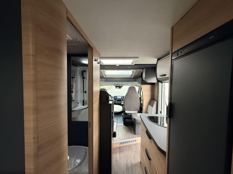 Knaus L!ve Ti 650 MEG Einzelbetten Foto: 7