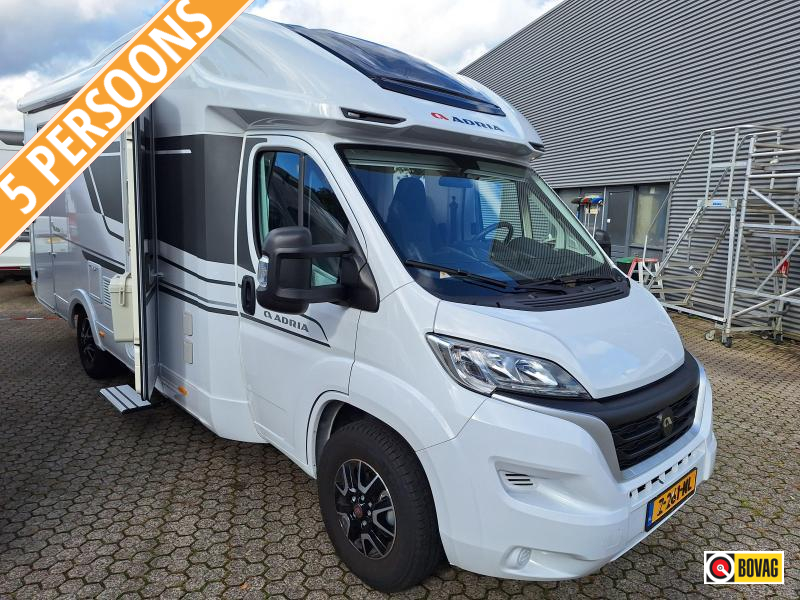 Adria Matrix Axess 650 SL 5-PERSOONS 