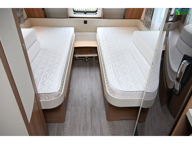 Hobby De Luxe 495UL photo : 18