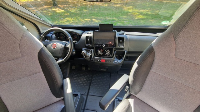 Fiat Adria Sunliving S70SP foto: 10
