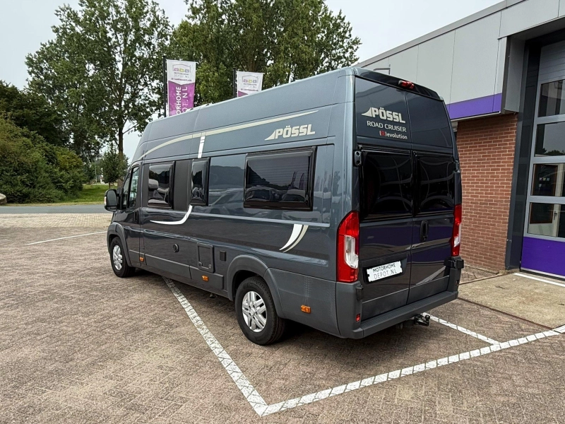 Pössl Roadcruiser Revolution Verhoogde uitvoering  foto: 1
