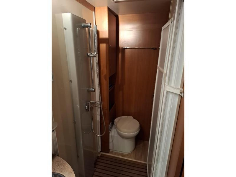 Chausson Sweet MAXI 670 130PK Hefbed Airco  foto: 13