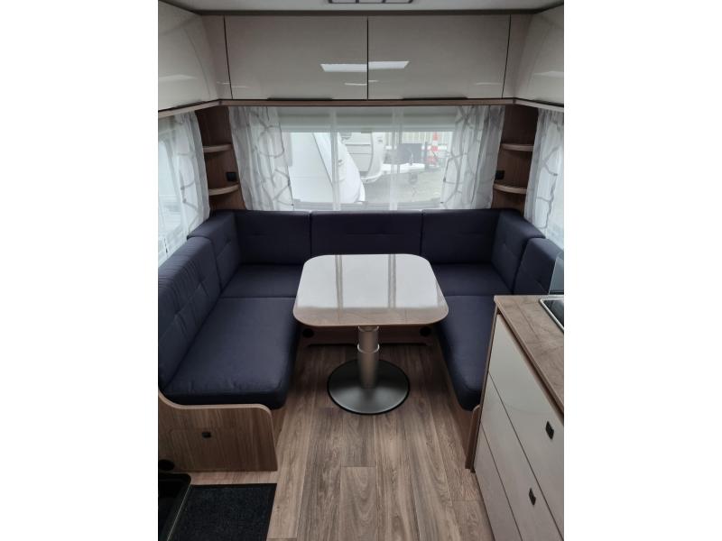 Fendt Tendenza 465 SFB 1800 kg - Vloerverwarming  foto: 4