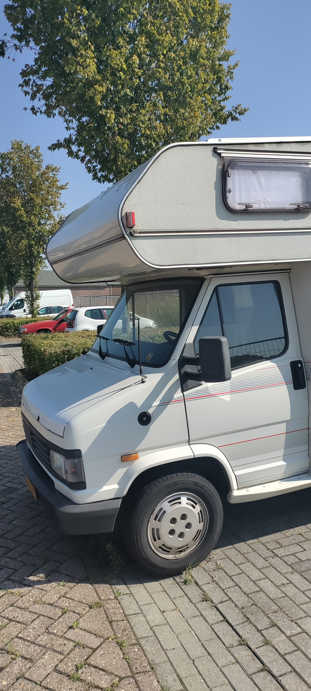 Peugeot J5 2,5 turbo Deichgraf foto: 3