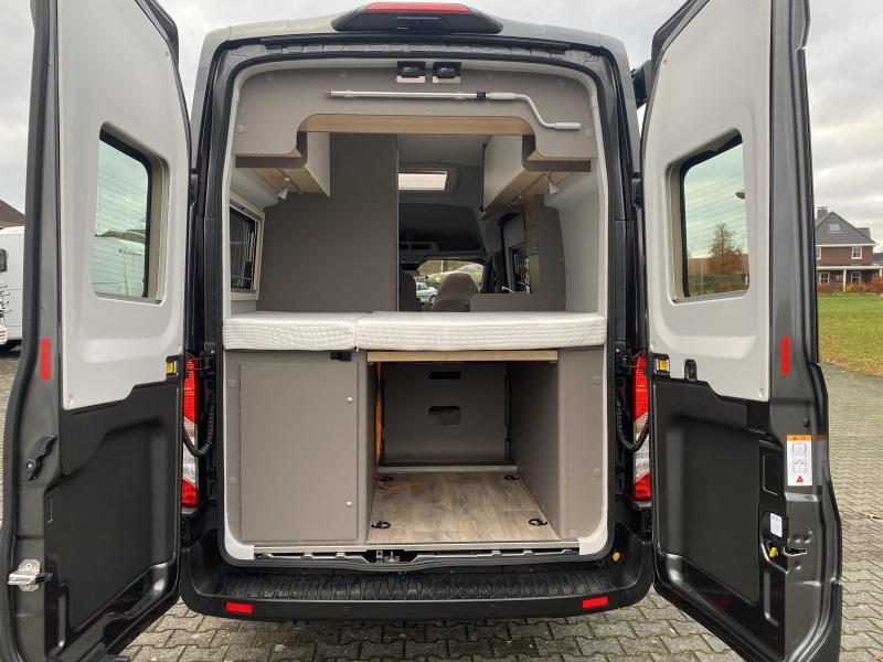 LMC Innovan 590  foto: 8