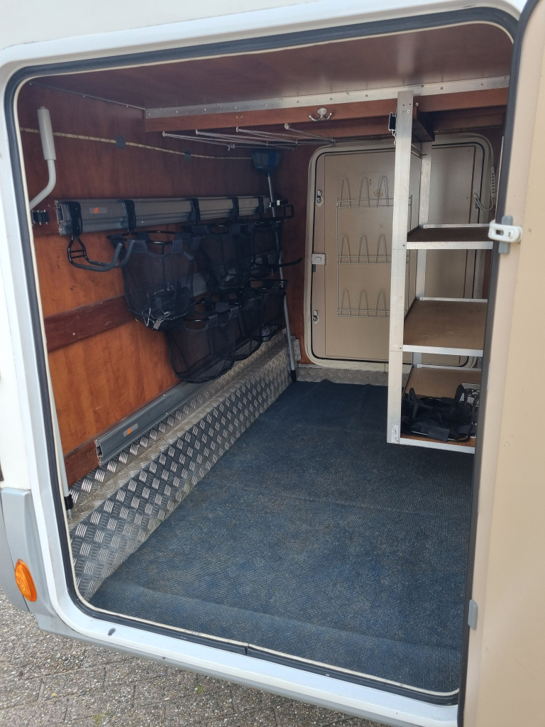 PLA zeer compleet M742 foto: 6