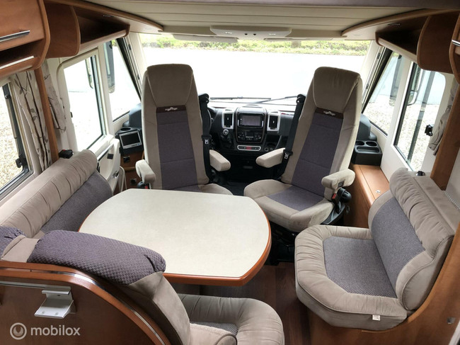 Carthago Chic C-Line I 5.0 QB 180-PK Integraal Queensbed, Hefbed, XXL-Garage, Extra's Nieuw Model 2016 foto: 1