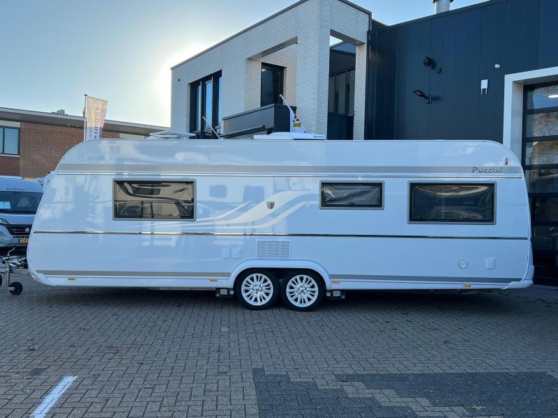 Tabbert Puccini 685 DF queensbed, mover, airco  foto: 5