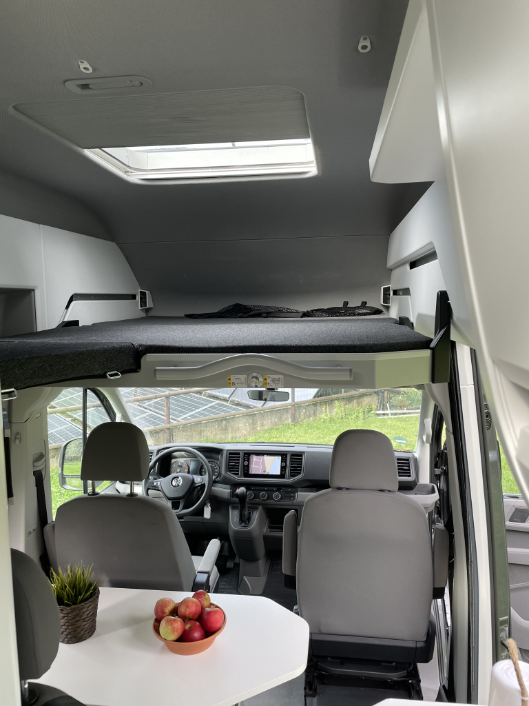 VOLKSWAGEN CRAFTER foto: 3