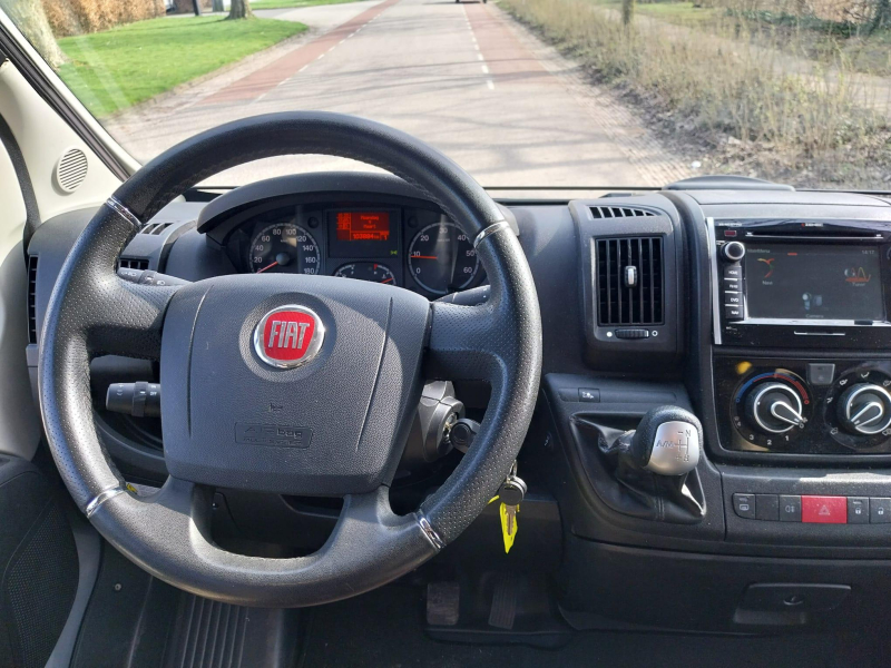 Pilote 3.0 liter 180pk lengtebed  foto: 19