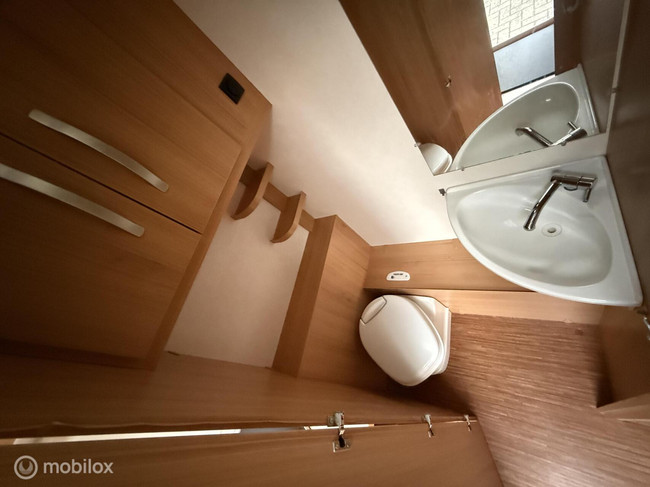 TEC 390 Travelbird voortent foto: 9