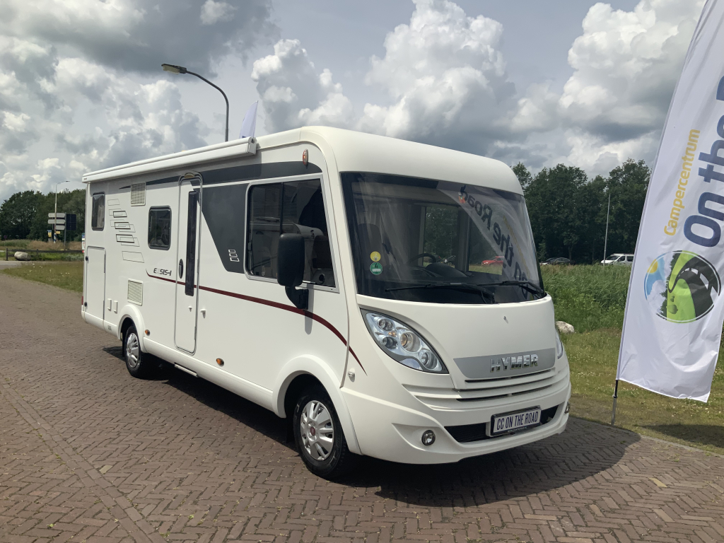 Hymer Exsis-I 674 EX 2.3 MultiJet 160 PK,Integraal,Motor-airco, 2 Lengte-bedden, Hef-bed, Garage, Trekhaak, etc, etc. Camper centrum on the road  foto: 1