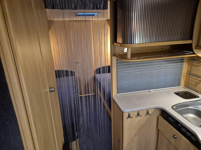 Dethleffs EN3 Enkele bedden, mover UNIEK aparte badkamer+ VT foto: 13