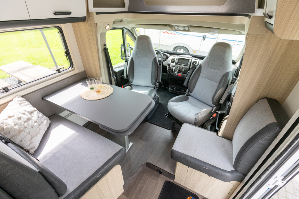 SUN LIVING S-SERIES S 70SL foto: 2