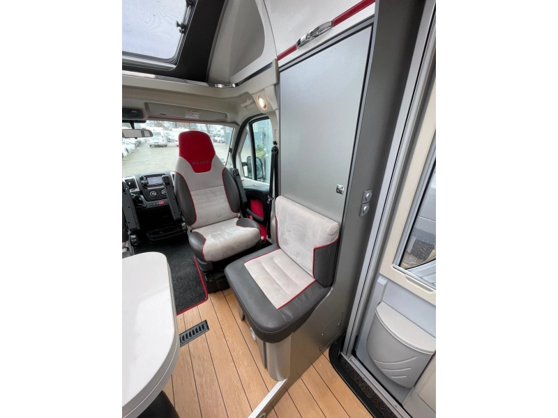Adria Elios Adria Elios XCS Queensbed  foto: 6