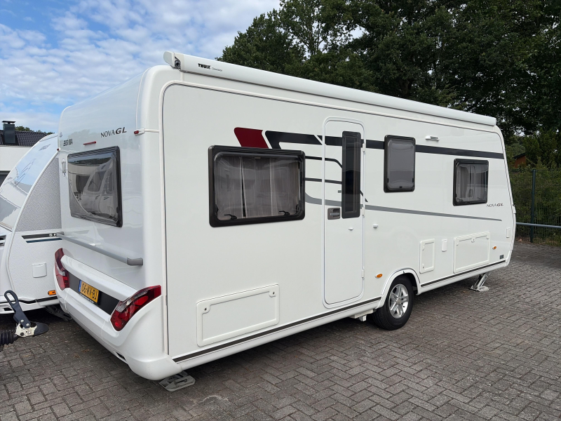Eriba Nova 530 GL Zeer compleet!!!  foto: 1