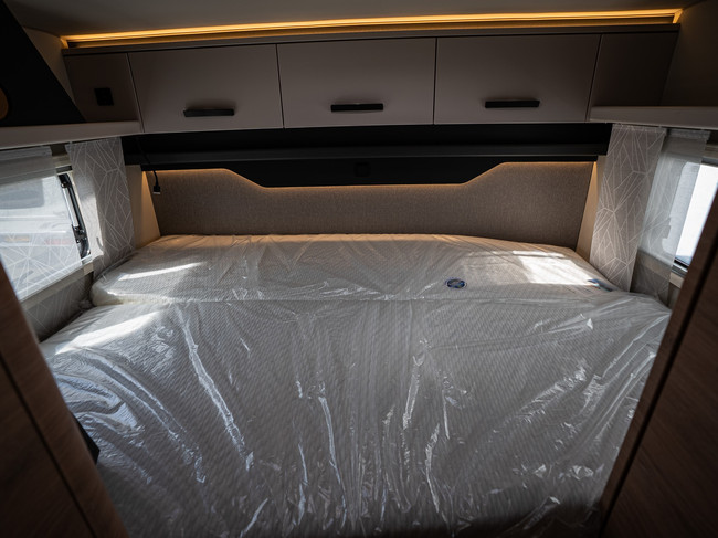 Knaus Live Wave 650 MG Platinum Sele Foto: 13