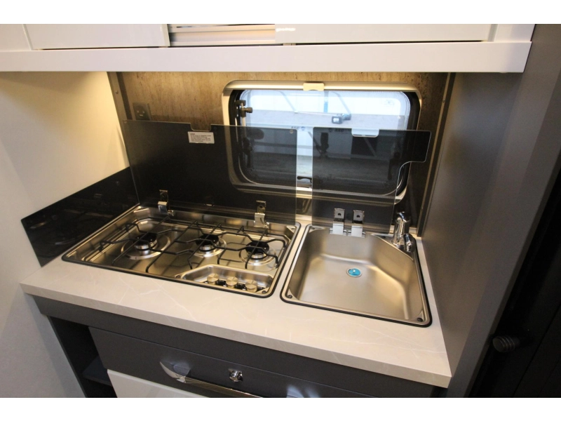 Hobby Excellent 460 SL Enkele bedden!  foto: 15
