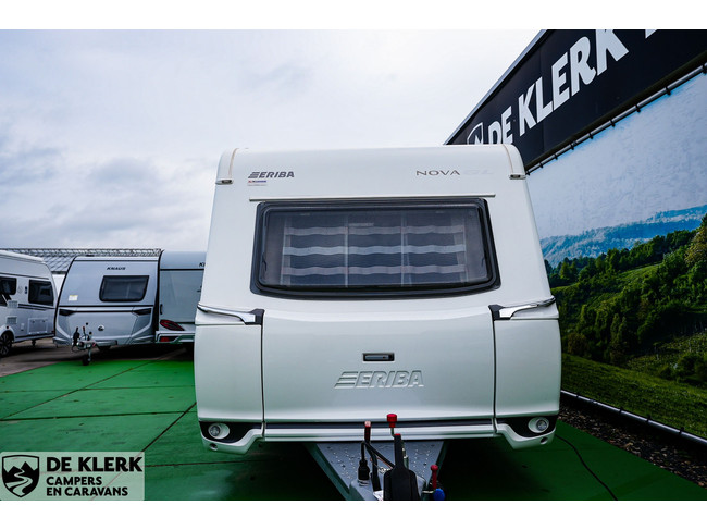 Eriba NOVA GL 495 Christmas Special