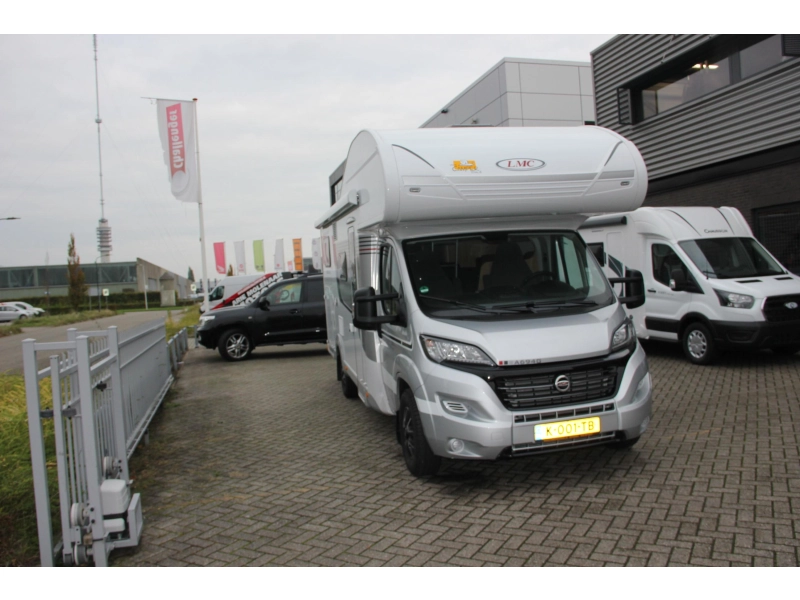 LMC Breezer 6 Pers/ Automaat  foto: 3